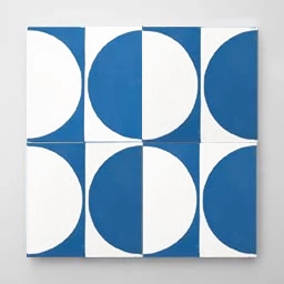 Mosaicos hidráulicos modernos brancos e azuis